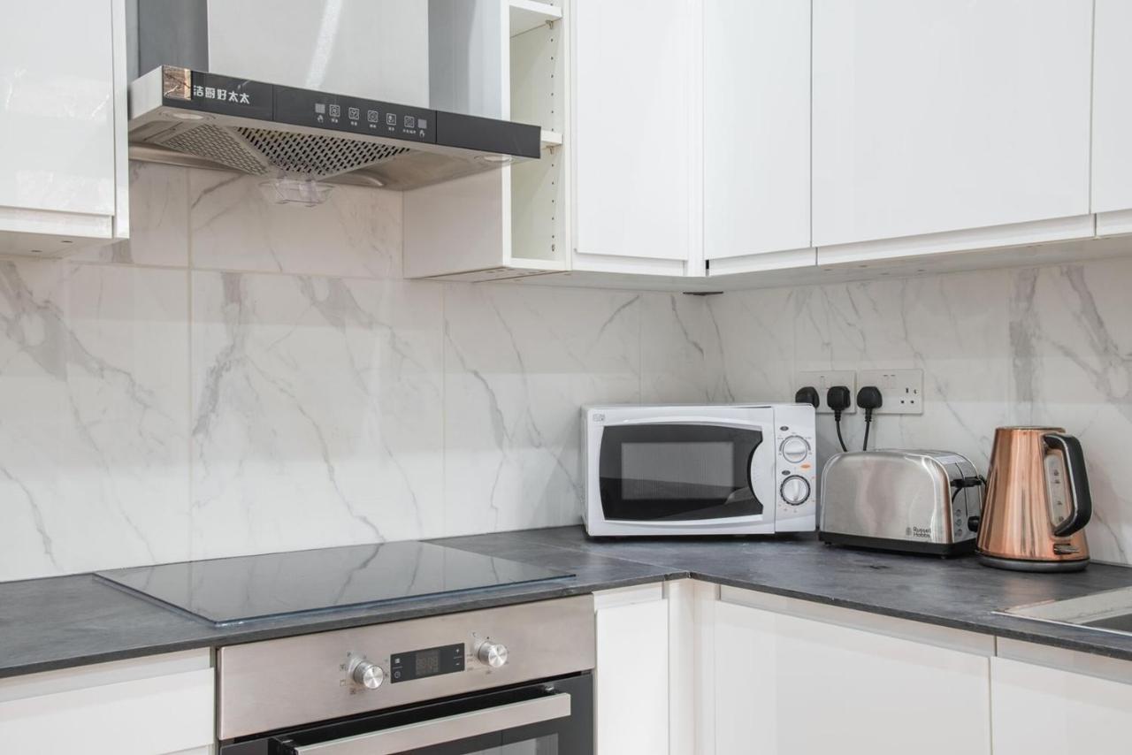 Apartament Comfortable Flat In Hammersmith Londyn Zewnętrze zdjęcie