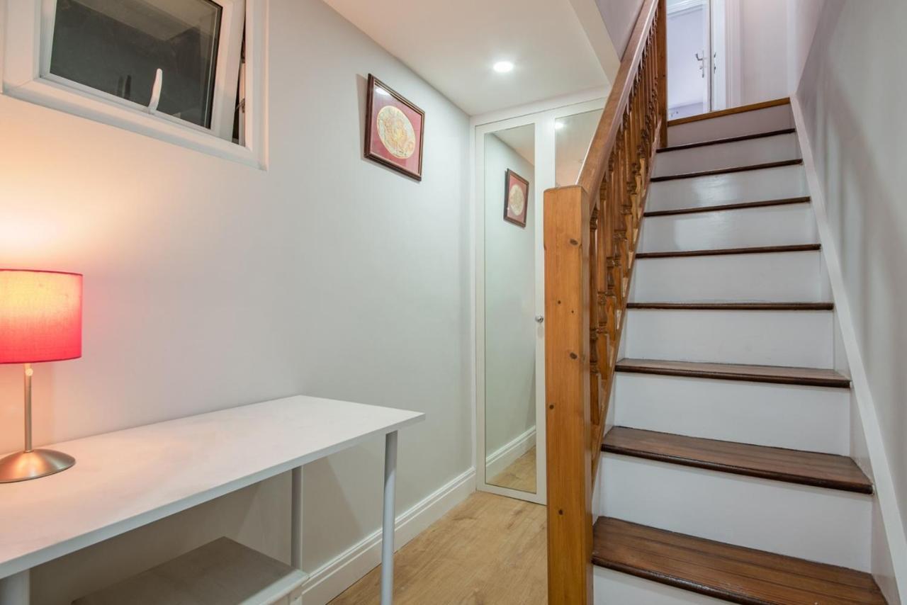 Apartament Comfortable Flat In Hammersmith Londyn Zewnętrze zdjęcie